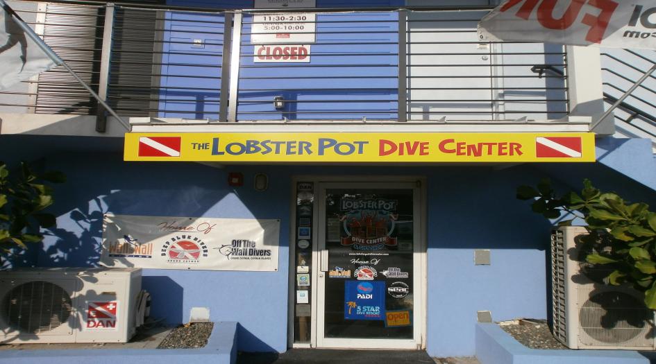 Lobster Pot Dive Center Scuba Diving Grand Cayman, Cayman Islands