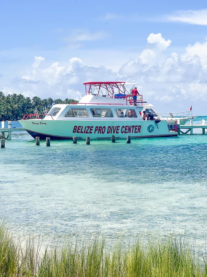 Belize Pro Dive Center Scuba Diving Ambergris Caye, Belize