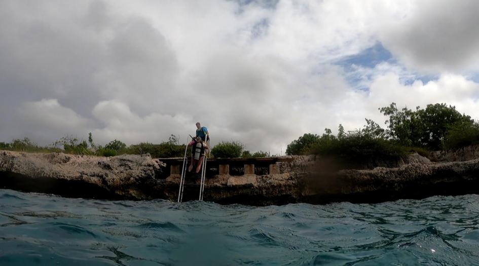 Oil Slick Leap, Bonaire Dive Site