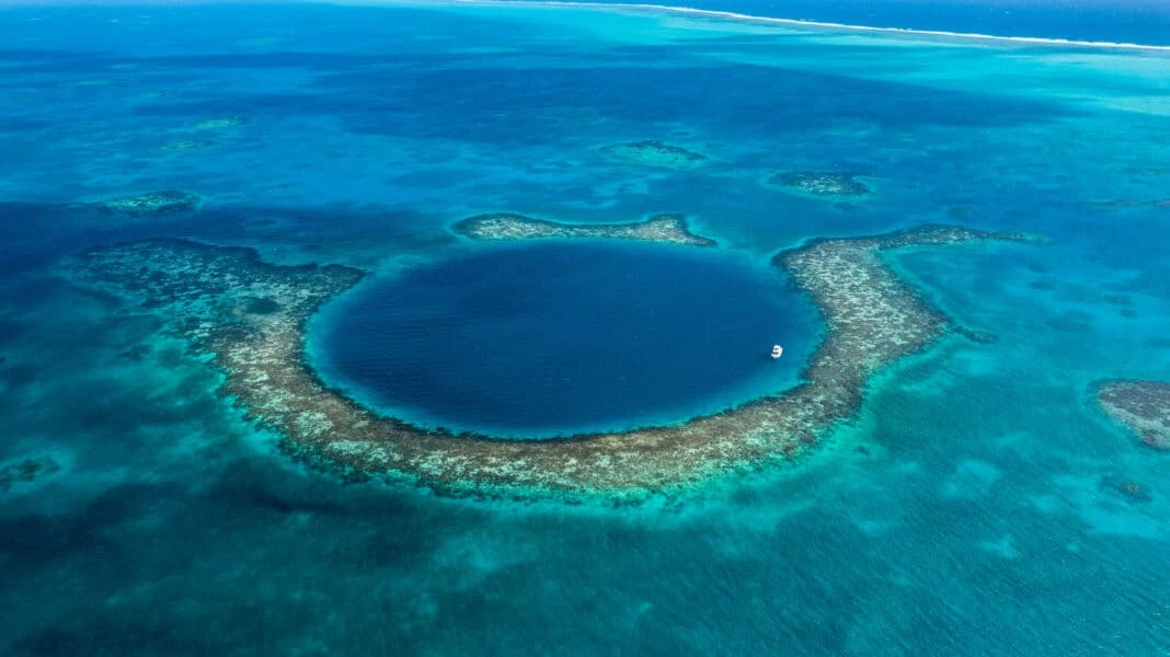 Diving in Belize